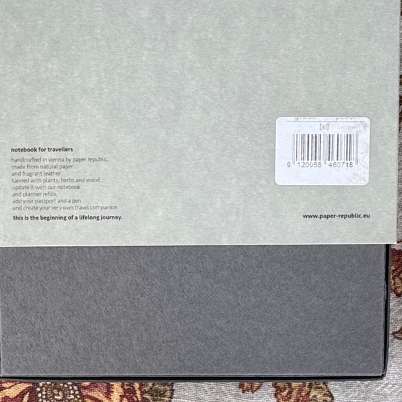 Paper Republic Grand Voyager Leather Traveler’s Notebook petrol blue ribbon kit - Picture 5 of 5